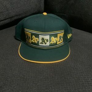 Authentic new era Oakland A’s fitted baseball cap. Size 7 7/8